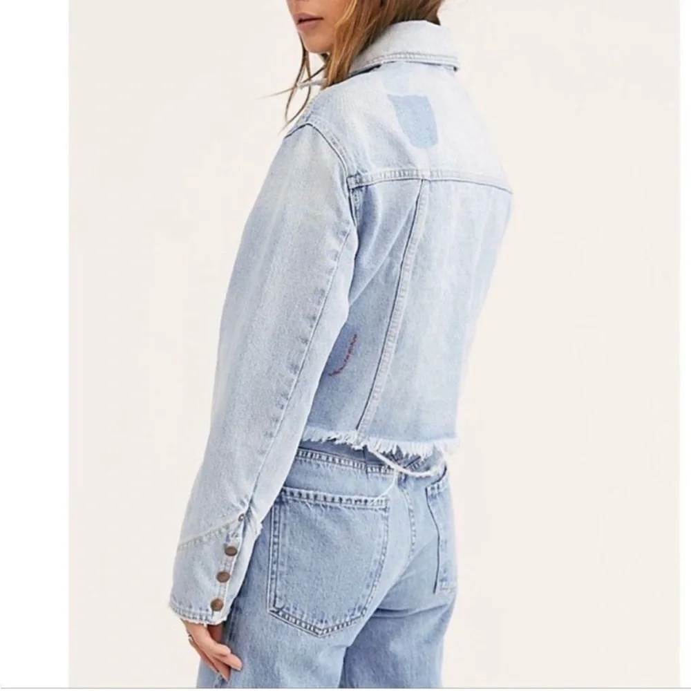 Free People Light Blue Denim Jacket with Pink Accent size large - Picture 2 of 6